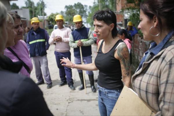 Mayra Mendoza supervisó operativo municipal para atender la emergencia provocada por el fuerte temporal
