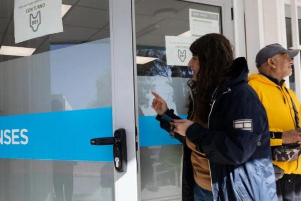 Oficializaron el aumento en las asignaciones familiares: cuánto será el monto a partir de enero