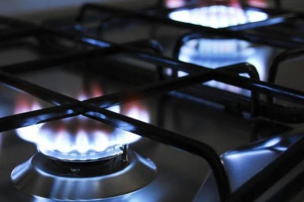 Hay tarifazo: empresas de gas van por el 700% con aumentos mensuales y la boleta subiría un 400%