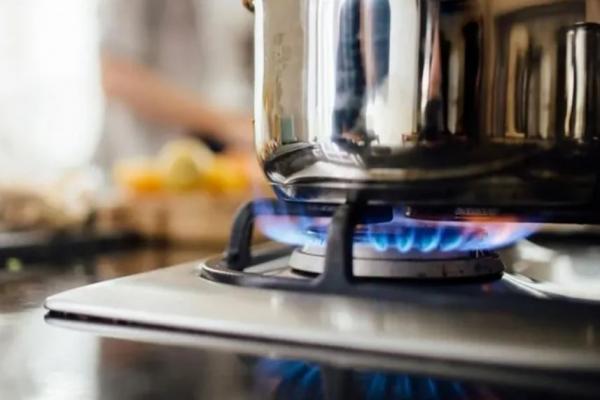 Tarifas de gas: empieza la audiencia pública para validar intención de Milei de quintuplicar el precio