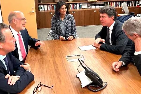 Tras la reunión en Casa Rosada, el Gobierno y equipo técnico del FMI continuarán con la revisión del acuerdo