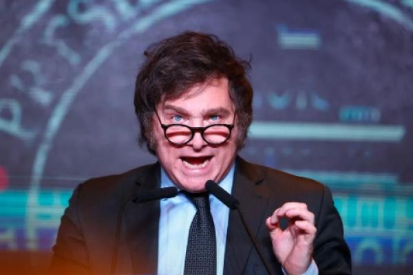 Milei apuntó contra "los enemigos de la reforma" e insistió en las ideas de "cambio"