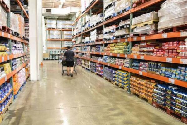 Los precios mayoristas se dispararon 54% en diciembre tras la devaluación