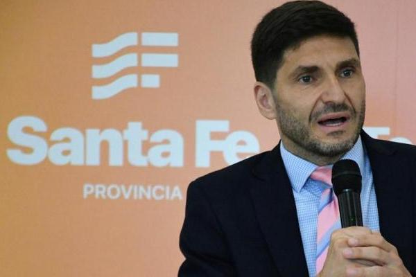 "No voy a acompañar el aumento de retenciones", advirtió Pullaro