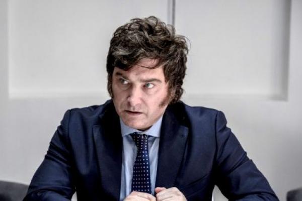 La confianza en el gobierno de Javier Milei cayó casi un 9%