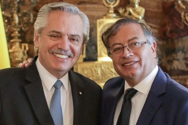 "Es inadmisible": Alberto Fernández defendió a Gustavo Petro de los cuestionamientos de Javier Milei