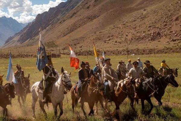 Petri quiso imitar a San Martín para cruzar Los Andes pero fue sorprendido por Cristina Pérez