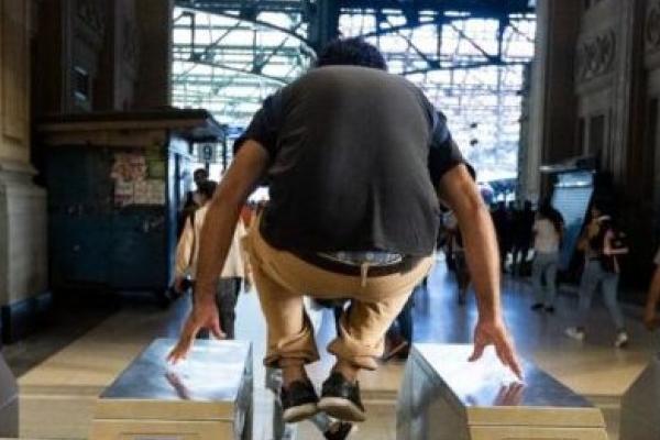 "Molinetazo": la propuesta de la Izquierda en contra de la suba del transporte público