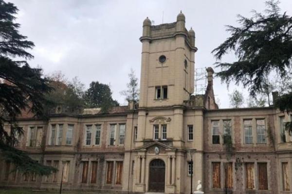 Freno judicial a la decisión del Gobierno de cerrar universidades