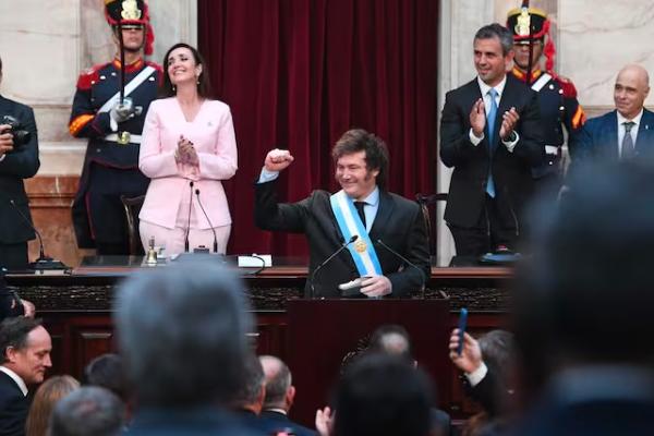 Las claves del "Pacto de Mayo": más reducción del gasto público y alivio fiscal a las provincias