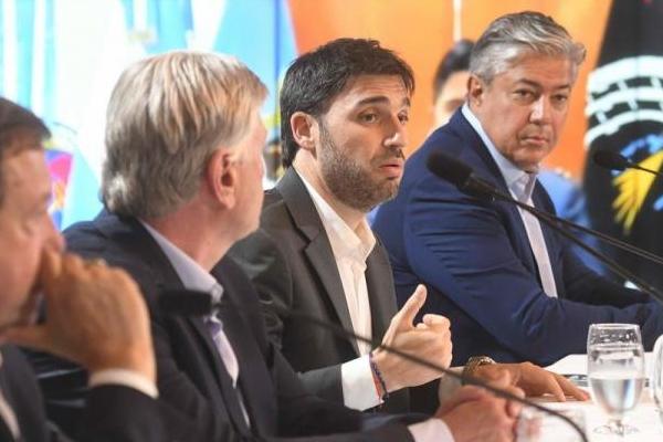 Qué gobernadores dieron su visto bueno al Pacto de Mayo