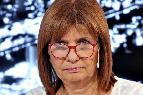 Bullrich denunció penalmente a Aníibal Fernández por supuestas irregularidades en la contratación de seguros