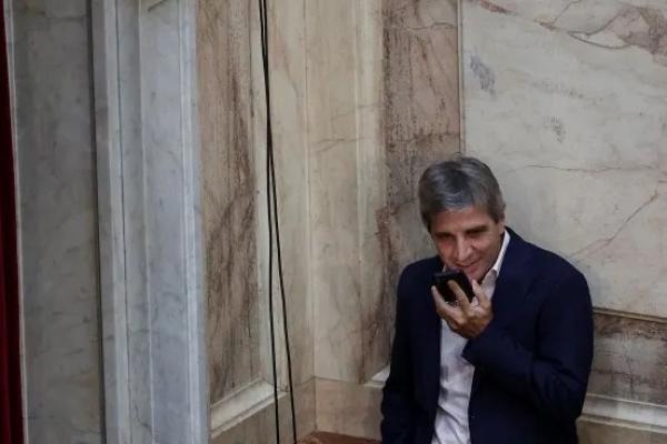 Febrero terminó con déficit fiscal: a Caputo no le alcanzó destruir jubilaciones