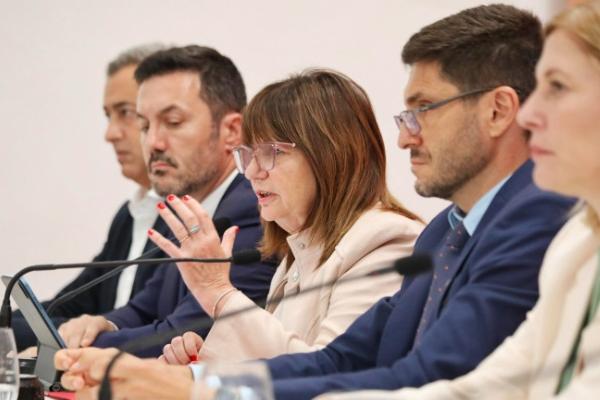 "Antimafia": los detalles de la unidad de trabajo creada por Bullrich para tratar la violencia narco en Rosario