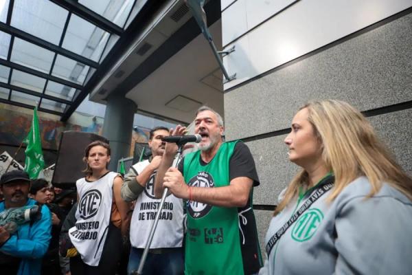 ATE convocó a un nuevo paro nacional y profundiza las medidas de fuerza contra los despidos en el Estado