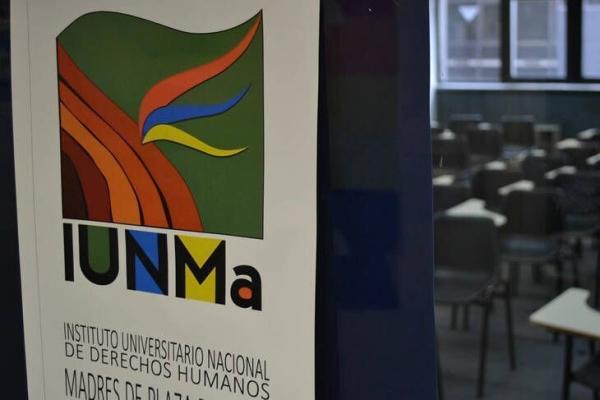 La Universidad Nacional de las Madres denunció al Estado por la retención de fondos