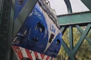 Choque y descarrilamiento de dos formaciones del Tren San Martín: no hay heridos de gravedad