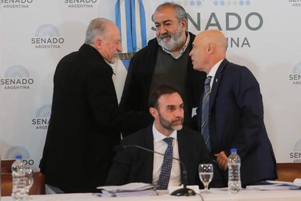 Contundente mensaje de Daer a senador libertario que lo intentó chicanear por los paros