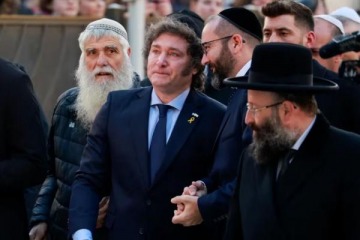 Milei oficializó a varios embajadores: el nuevo representante en Israel es su "guía espiritual" judía