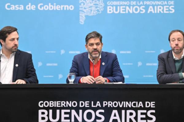 El gobierno bonaerense anunció fortalecimiento de programas, aumento salarial y vacunas