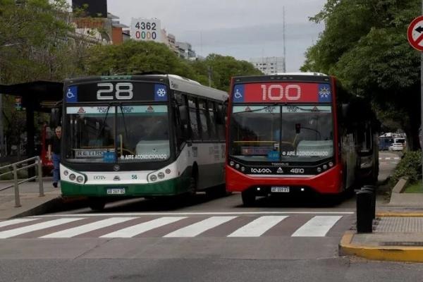 La UTA alcanzó un acuerdo salarial con las cámaras empresarias y no ...