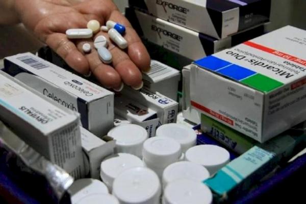 Del ninguneo a las falsas promesas del Gobierno: el joven con enfermedad crónica al que le niegan su medicación