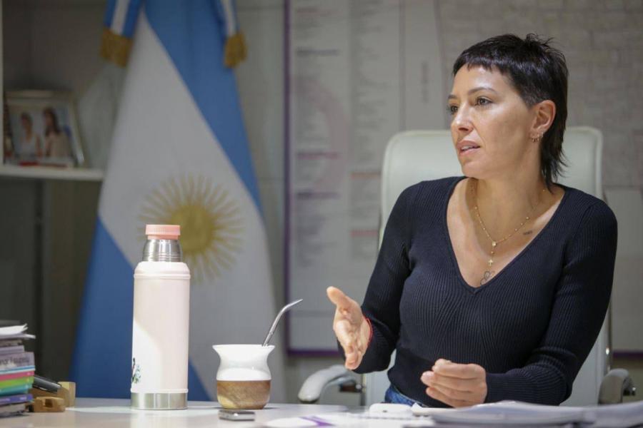 Mayra Mendoza expuso una fake news de Majul para "tapar" la corrupción de Milei y Pettovello
