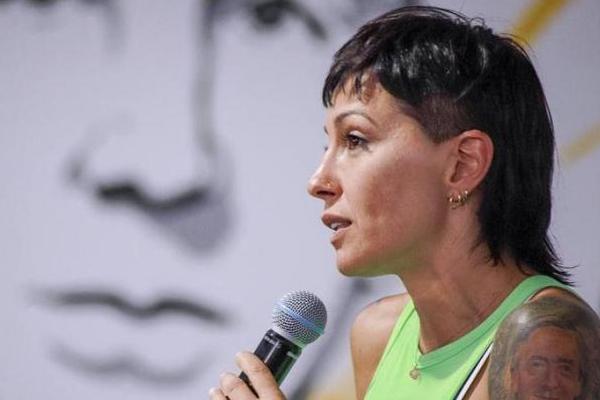 Mayra Mendoza rechazó los cuestionamientos de la diputada libertaria que "intenta justificar el desastre de Milei y Pettovello"