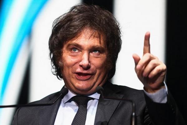 Como es un gobierno zurdo, se hacen los distraídos, dijo Milei a repetir críticas contra el gobierno español