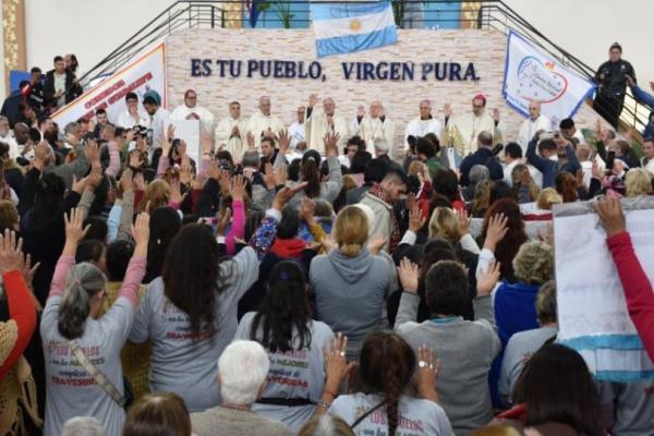 "Nos arrancan la comida": duro mensaje de la Iglesia sobre la crisis y en apoyo a los comedores