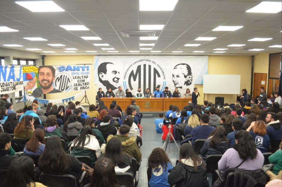 Lanzan el Movimiento Universitario del Conurbano: defensa ante el ajuste, el rol de la universidad y llamado al peronismo