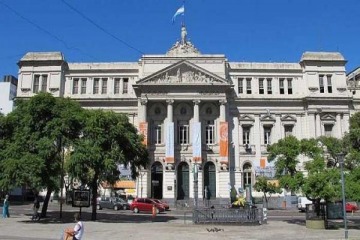 Foto de Salarios de investigadores y docentes universitarios: una cada insostenible bajo el ajuste de Milei que ya super el 30%