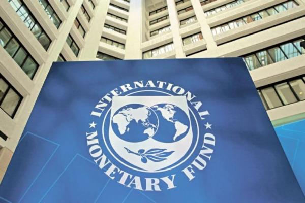 Tras varios meses de intensas negociaciones, el FMI define esta semana si aprueba el nuevo acuerdo con la Argentina