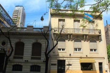 El Gobierno cerró el Instituto Juan Domingo Perón y apuntó contra sus empleados