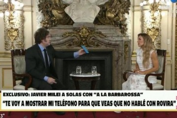 "Revisa todo lo que quieras": los detalles del pase del celular de Milei a Mariana Brey