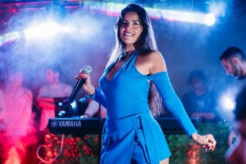 Insólito: una cantante utilizó el CUIT de Kicillof y otros 4 gobernadores para comprar ropa en el exterior