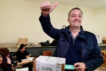 Insólito: Manuel Adorni rompió la veda con una frase en la que anunció su voto