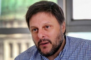 Foto de Santoro luego de las legislativas: "Hay que construir un frente que frene a la lgica neoliberal"