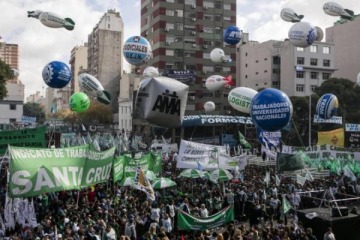 El Gobierno limita la intervención estatal en elecciones gremiales