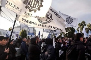 Tierra del Fuego: Melella aseguró los empleos y presionó para que empresarios se comprometan a "reordenar la producción"