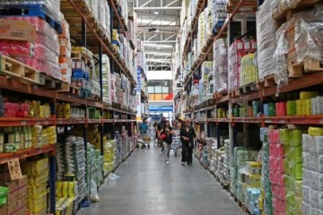 En marzo, cayeron 4% interanual las ventas en autoservicios mayoristas 