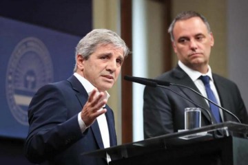 El Gobierno formalizó el paquete de medidas para el uso de dólares sin declarar a través de un decreto