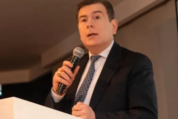 ¿Se nacionaliza la elección?: Santiago unifica elecciones de gobernador con comicios legislativos nacionales