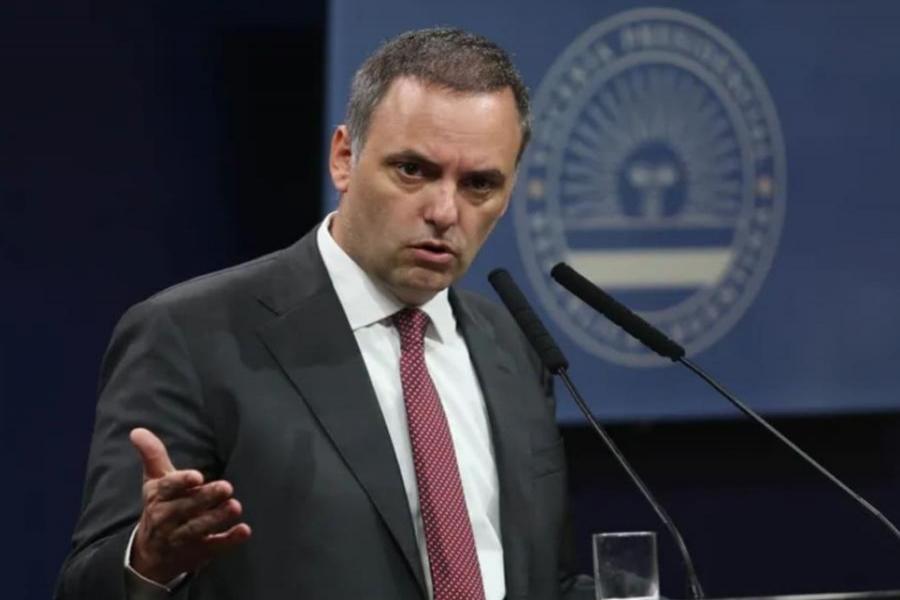 Adorni rechazó terminantemente el reclamo de FOPEA por el nuevo sistema de acreditaciones