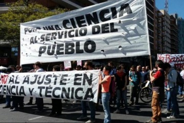 Ciencia en crisis: investigadores y científicos convocan una marcha en reclamo por la desfinanciación del sector 