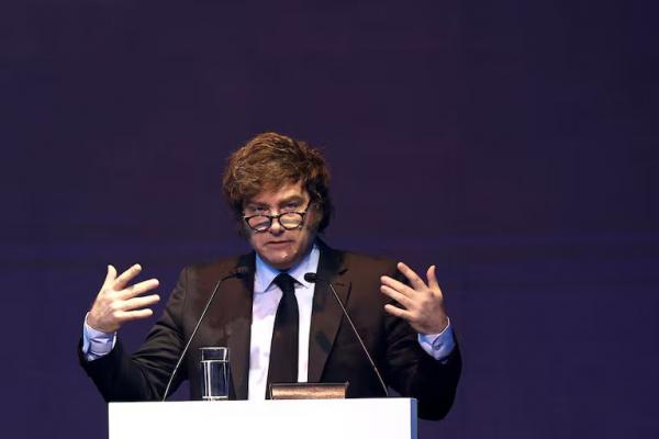 "La situación la han politizado": Milei culpó al kirchnerismo por el conflicto salarial en el Hospital Garrahan