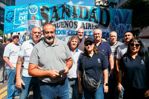 Daer deja la conducción del gremio de Sanidad tras 24 años y tampoco renovará su cargo en la CGT