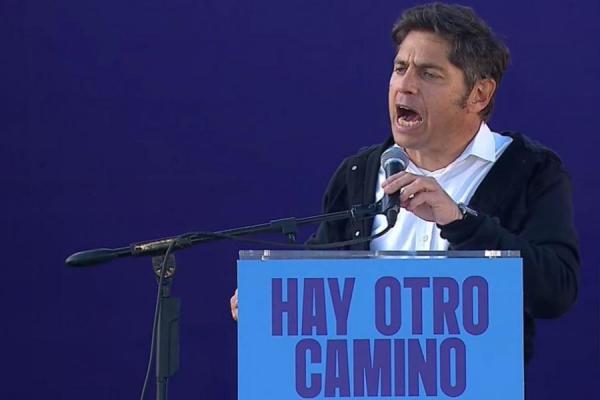 Con un mensaje de unidad, Kicillof lanzó su espacio político: "El único adversario es Milei y está afuera, no adentro"