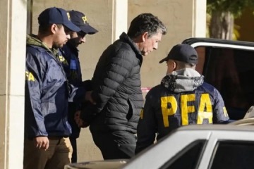 Ruta del dinero K: Fabián Rossi quedó detenido este lunes al presentarse en Comodoro Py por orden de la Justicia 
