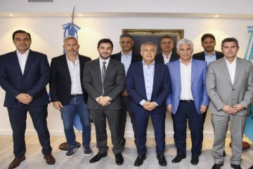 De cara a la cumbre de este martes, gobernadores cruzaron a Milei por la interrupción de la obra pública y la falta de diálogo con las provincias